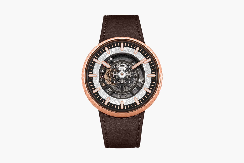 Syrax Central Floating Tourbillon